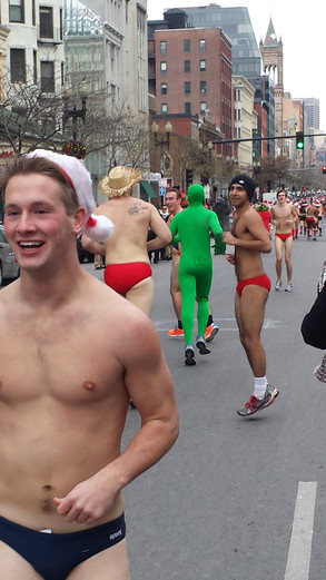 Fox Auto Group >> The 19 Sexiest Santas at This Year's Speedo Run | E! News Fox Auto Group >> The 19 Sexiest Santas at This Year's Speedo Run | E! News